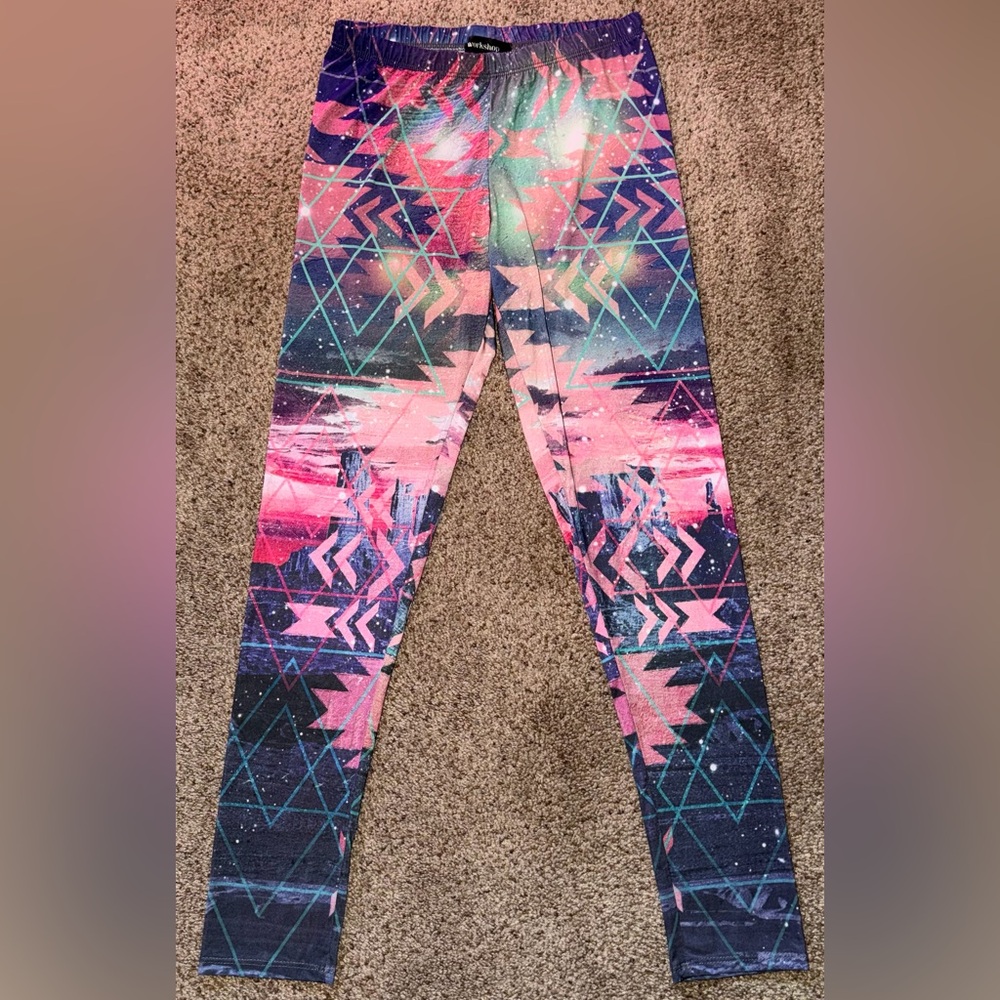 Workshop Republic Clothing Vibrant Geometric Leggings